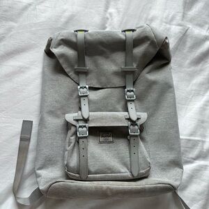 Herschel Supply Company Gray Backpack with Durable Canvas
